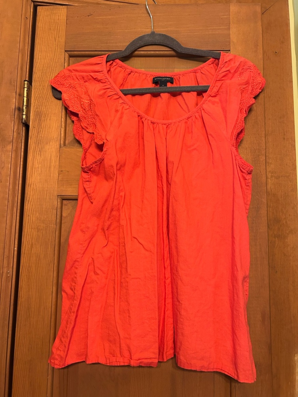 Banana Republic Coral Flutter Sleeve Scoop Neck Blouse